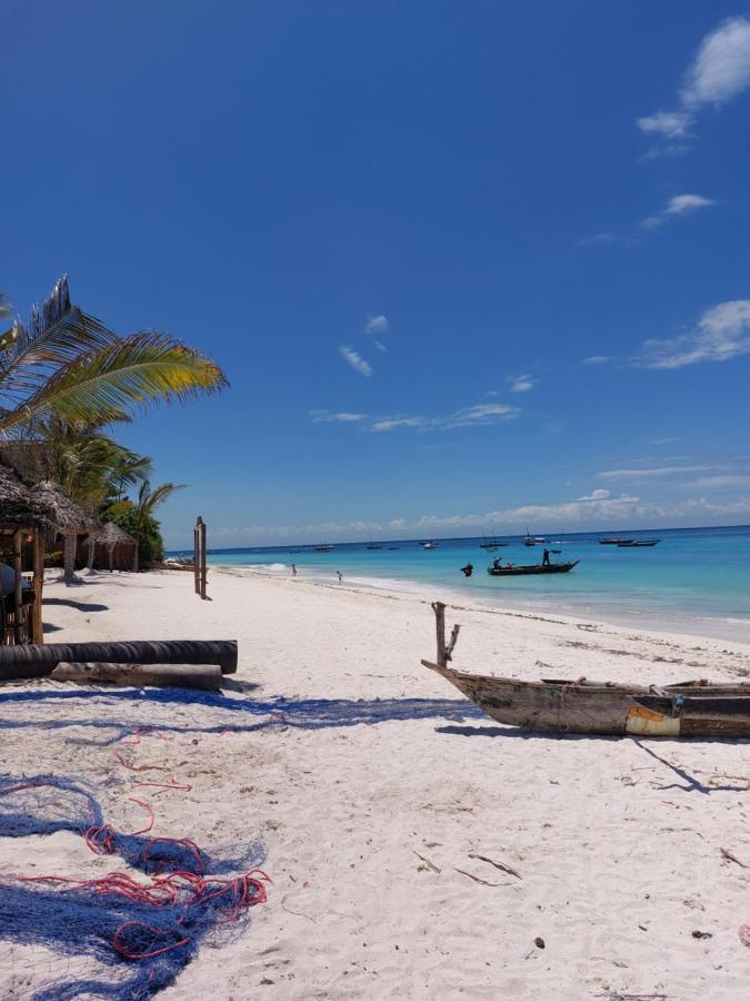 Zansi Beach House Нунгви Экстерьер фото